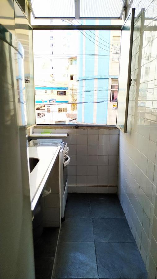 Quitinete A Poucos Passos Da Praia No Ponto Mais Central Da Cidade. Guarapari Exterior photo